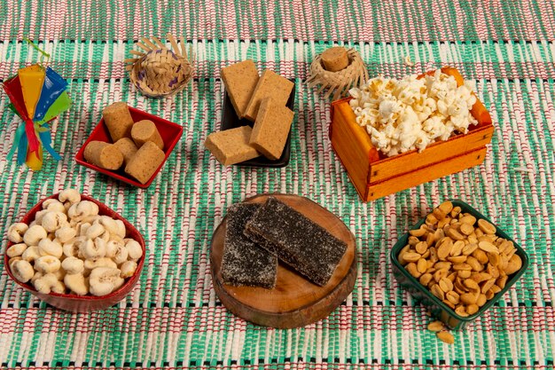 Foto doces típicos da festa de junho brasileira