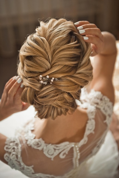 Foto grande das meninas de penteado de casamento 2171