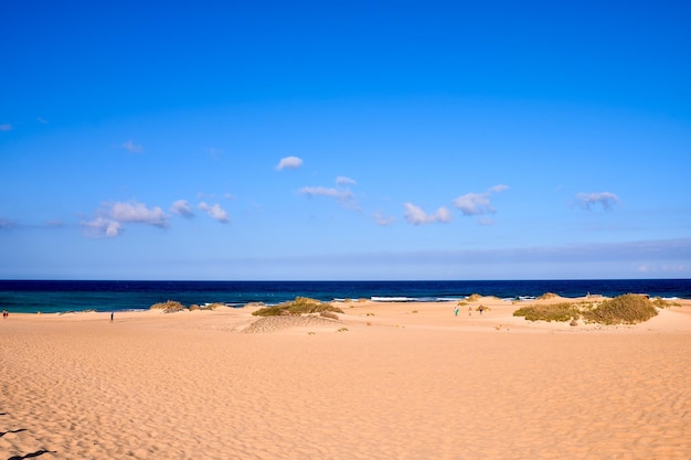 Foto Imagen de la hermosa playa de Sand Ocean