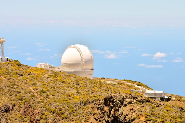 Foto Imagen de un telescopio del Observatorio Astronómico Científico Moderno