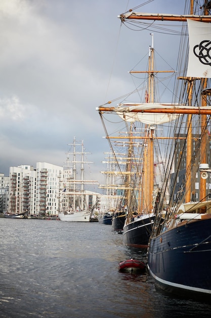 Foto incrível de navios da Tall Ship Race