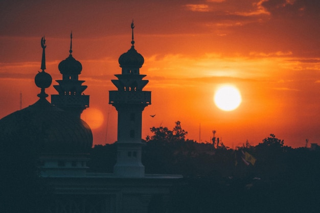 Foto foto moschee muslimischer sonnenuntergang