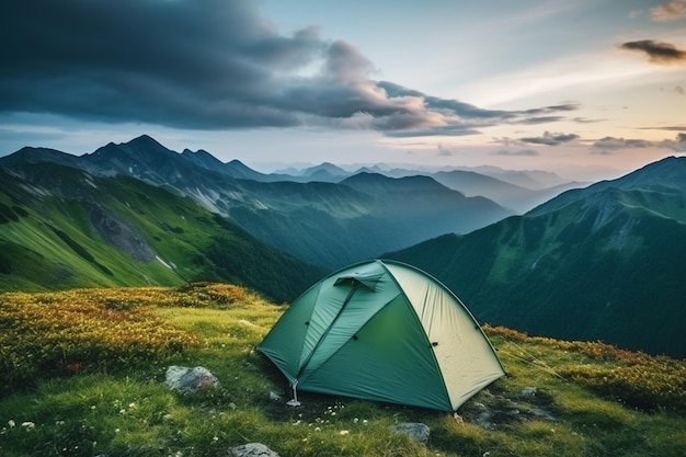 Foto foto na tenda de acampamento na montanha