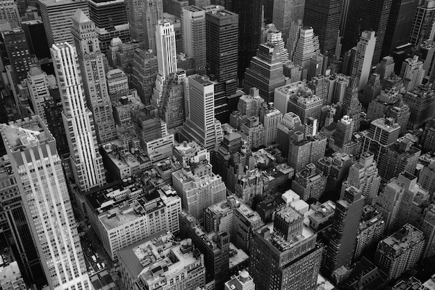 Foto preto e branco do horizonte da cidade de Nova York