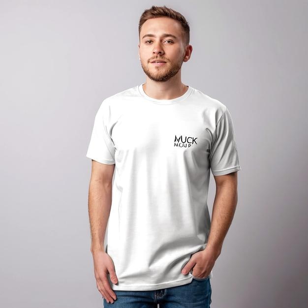 Foto-Shirt-Mockup-Konzept mit einfacher Kleidung