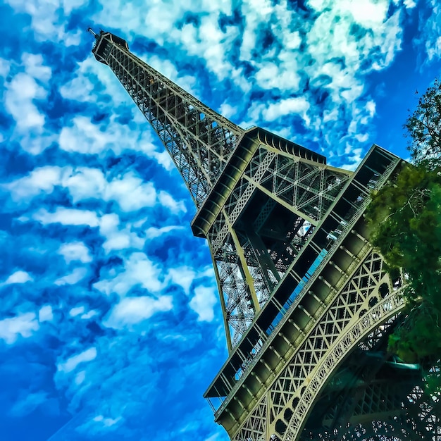 Foto sobre el tema de la hermosa gran Torre Eiffel.