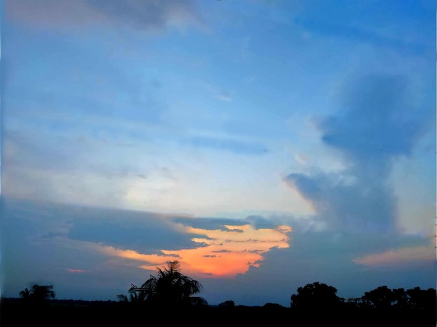 Foto foto von blauem himmel panoramabild-skycloudy skycloudscape