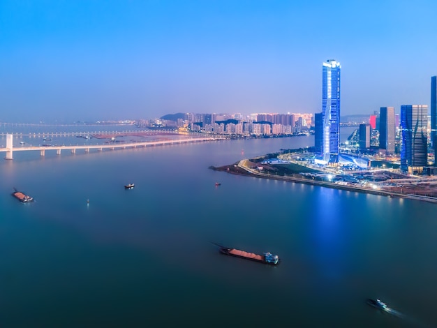 Fotografia aérea da paisagem arquitetônica urbana moderna em Zhuhai, China