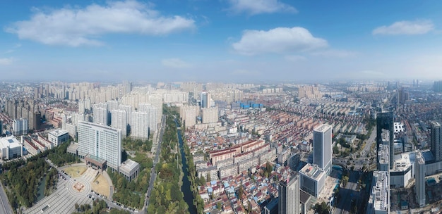 Fotografia aérea da paisagem da cidade de Hai'an