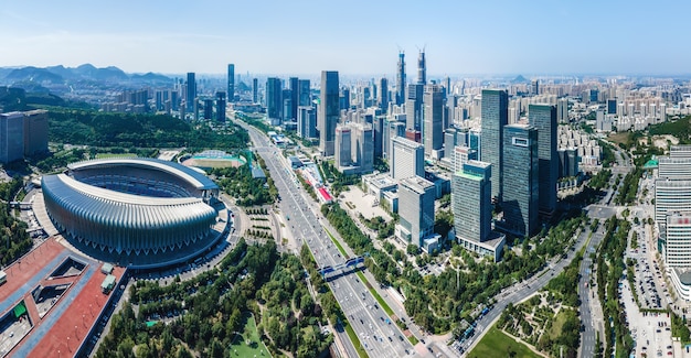 Fotografía aérea del paisaje arquitectónico urbano moderno de Jinan, China