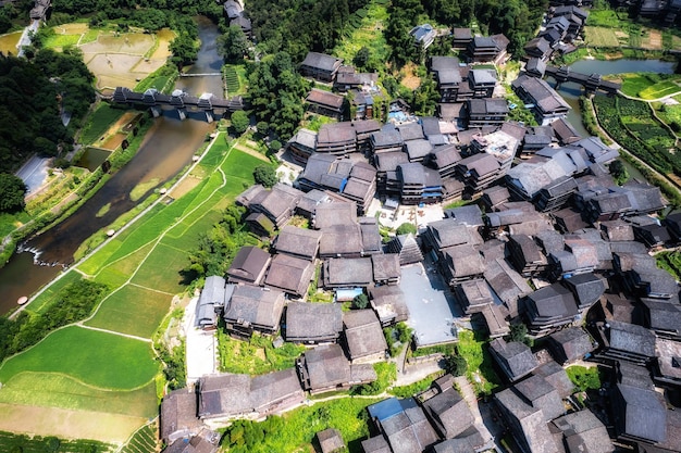 Fotografía aérea del panorama del paisaje pastoral de Liuzhou Sanjiang Chengyang Bazhai