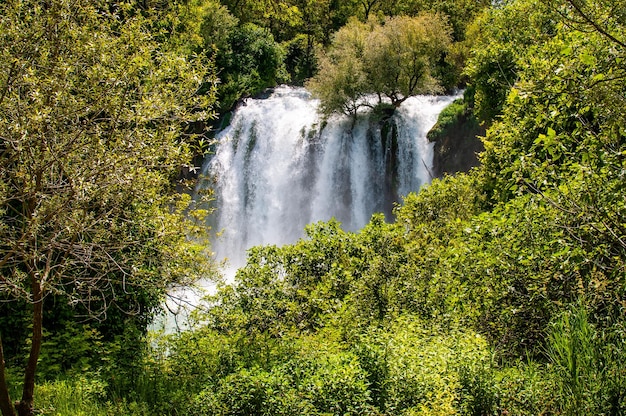 Fotografía de la cascada de Kravica