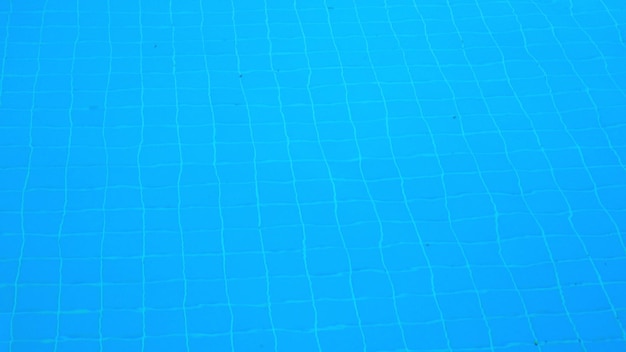 Foto fotografia completa da água na piscina
