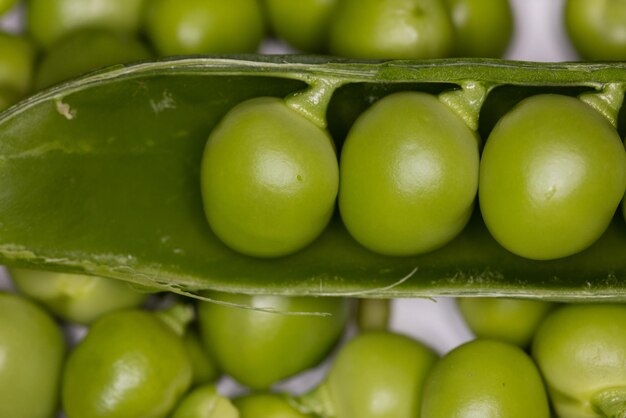 Fotografia completa de laranjas no mercado