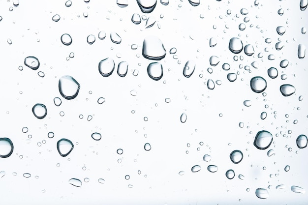 Fotografia completa de vidro molhado durante a estação chuvosa