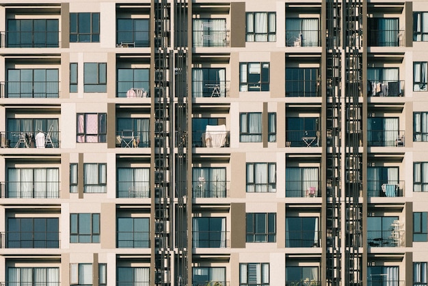Fotografia completa do edifício
