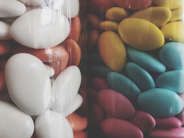 Fotografía completa de los dulces de colores