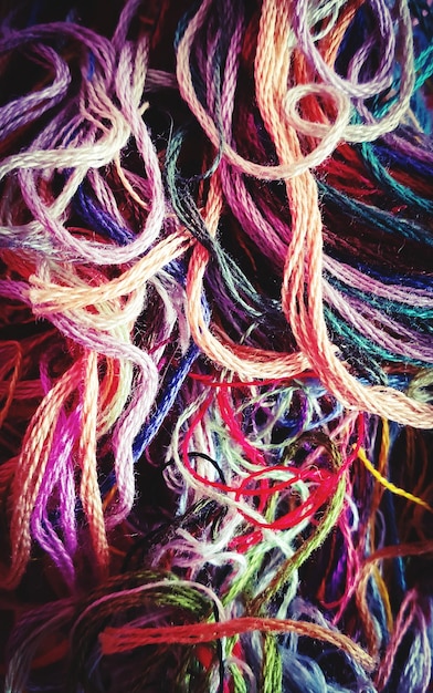 Fotografía completa de la lana de colores