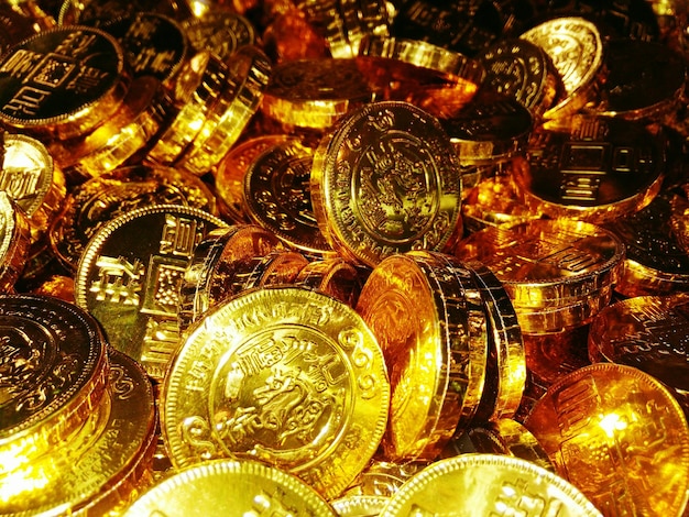 Fotografía completa de las monedas de chocolate