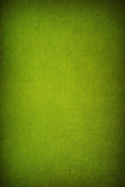Fotografía completa de la pared verde
