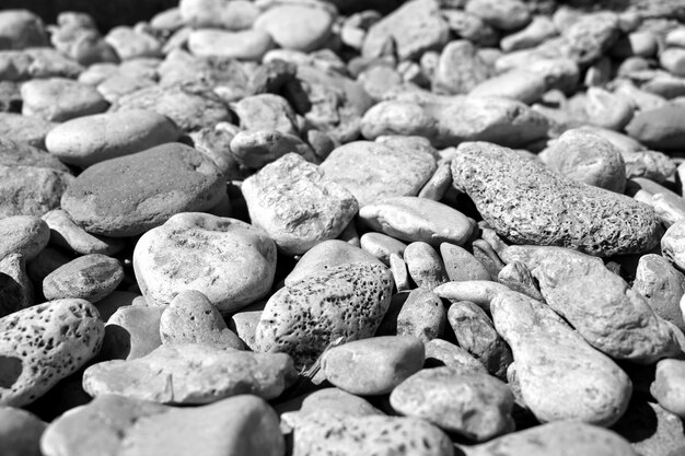 Foto fotografía completa de las piedras en la playa