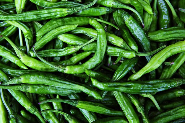 Foto fotografía completa de verduras para la venta en el mercado