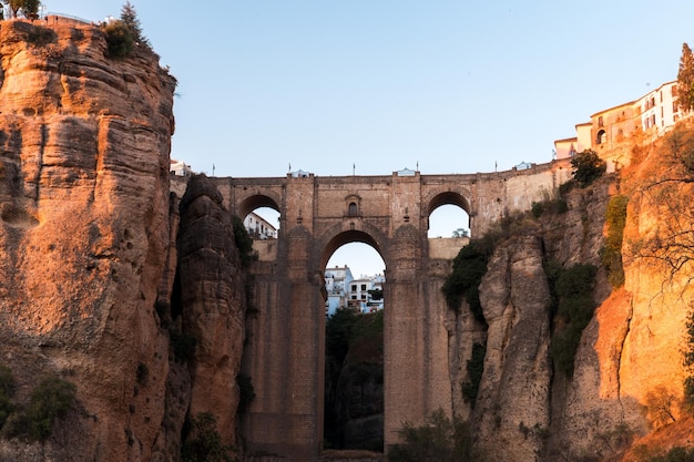 Fotografia da ponte de Ronda ao pôr do sol Ronda Andaluzia Espanha