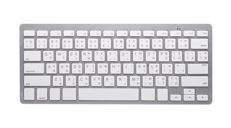 Foto fotografia diretamente acima do teclado do computador contra fundo branco