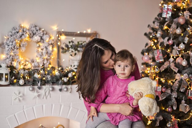 Fotografía de estudio madre y niña 9520