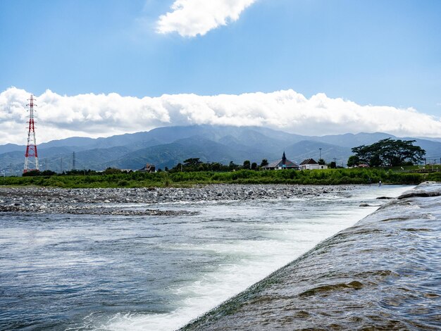 Foto fotografia fascinante do rio sakawa em matsuda, kanagawa, japão