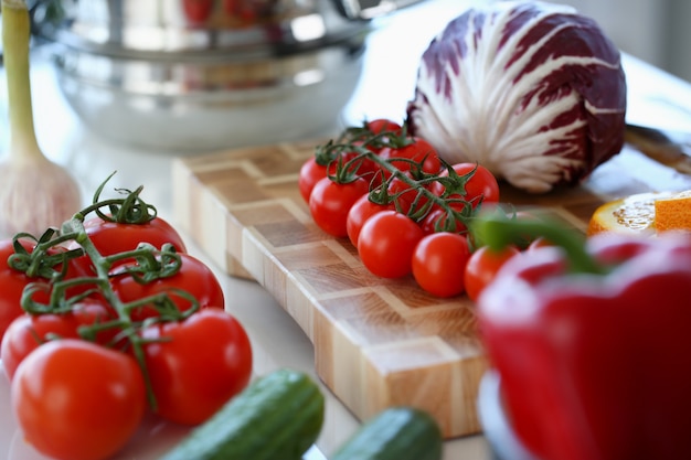 Fotografía de ingredientes de surtido de tomate rojo