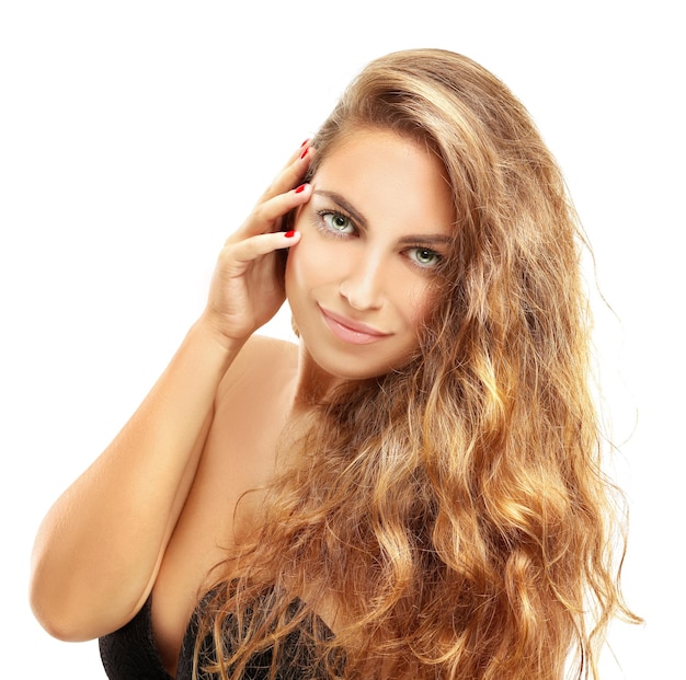 Fotografía de una mujer hermosa concepto de cosmetología