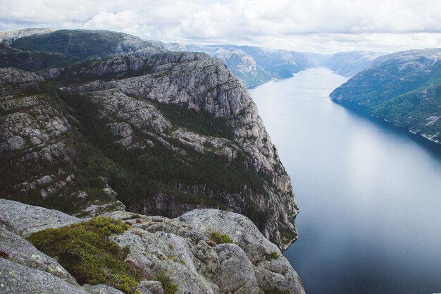 fotografía con paisajes y naturaleza en noruega