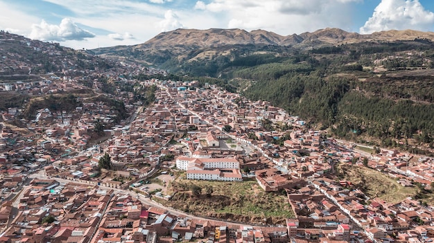 Fotografias com Drone del Barrio de Santa Ana em la ciudad del Cusco