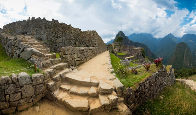 Fotografias da cidadela de Machu Picchu nos Andes do Peru