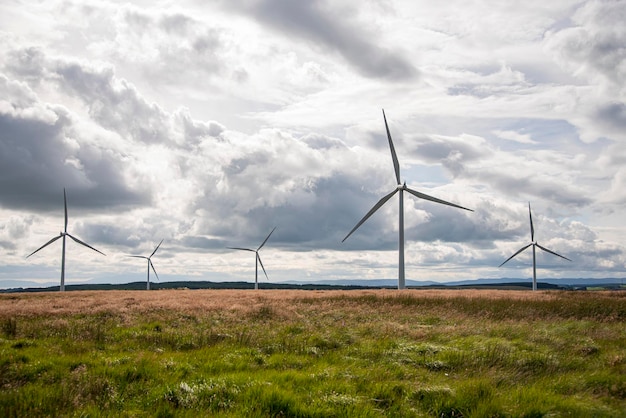 Fotografie von Windkraftanlagen