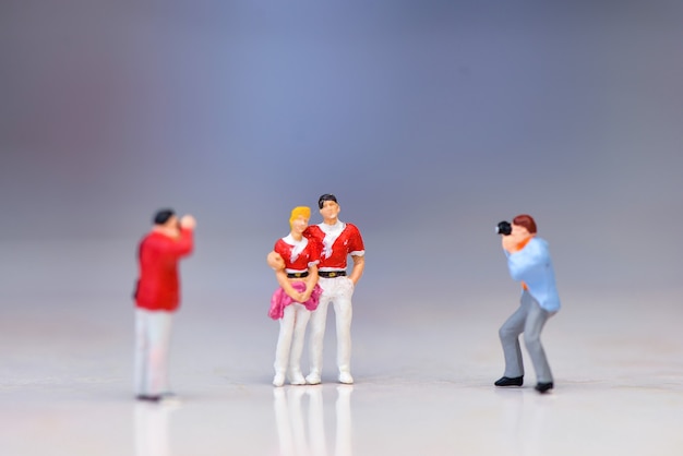 Foto fotógrafo de figuras en miniatura