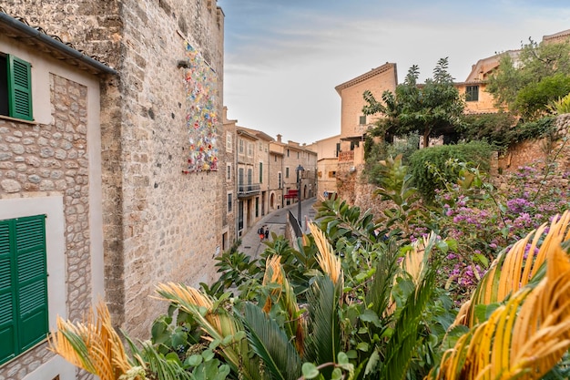 Foto fotos incríveis de casc antic fornalutx mallorca espanha