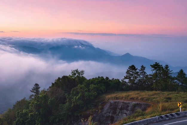 Fotos de la naturaleza del viaje de Chiang Mai Foto hermoso hito de la provincia,