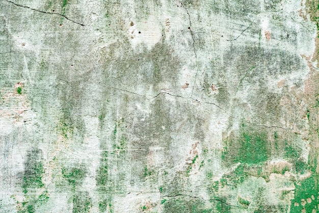 Fragmento de parede com arranhões e rachaduras