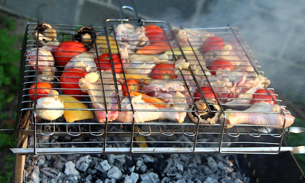 Frango, Cogumelos e Legumes na Churrasqueira