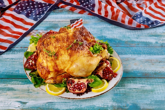 Frango inteiro assado para a festa do dia da independência