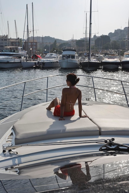 Frankreich Korsika Porto Vecchio Eingabe der Marina Porto Vecchio auf einer Luxusyacht Azimut Atlantis 50'