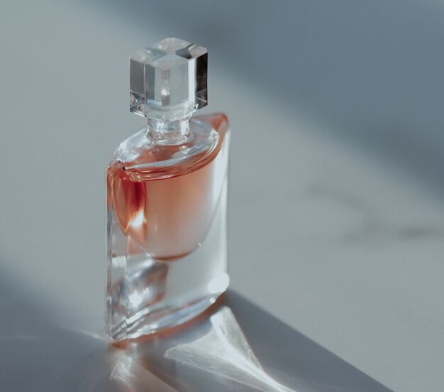 Frasco de perfume de luxo, beleza e cosméticos