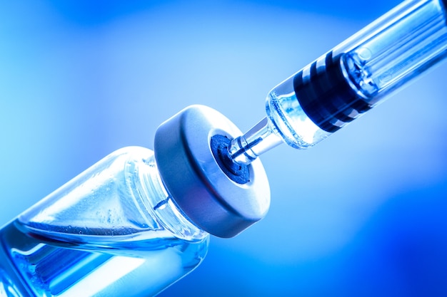 frasco de vacina anti-rábica ou medicamento para injeção