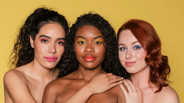 Frauen der Farbe und Vielfalt Sommer-Beauty-Shot