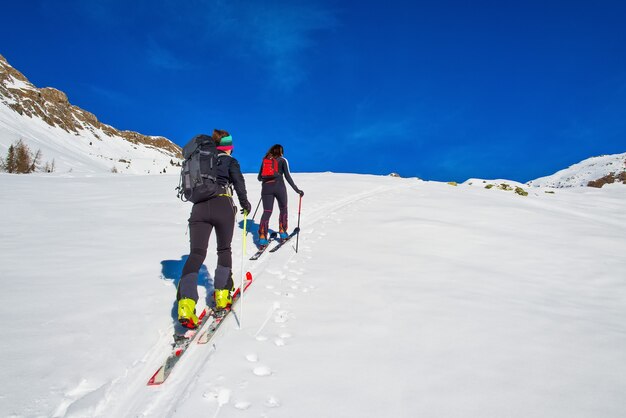 Frauen im Sky Resort