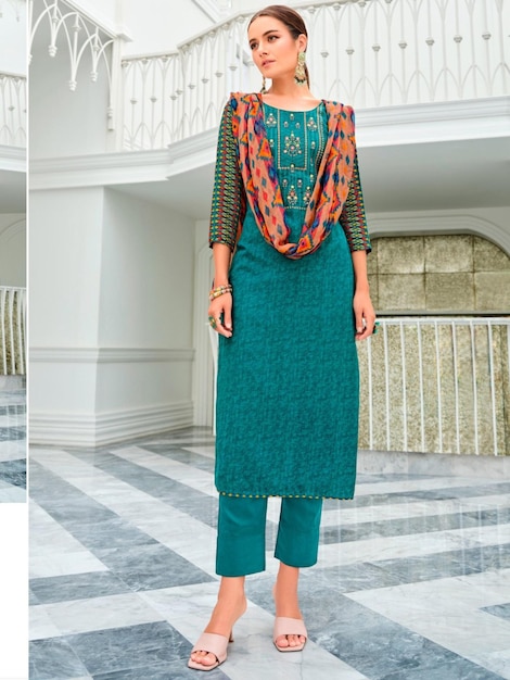 Frauen Kurti mit Pant und Dupatta