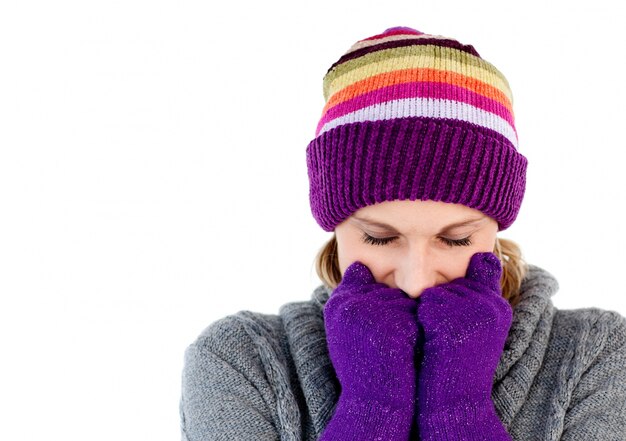 Foto freeze mujer con guantes y un sombrero