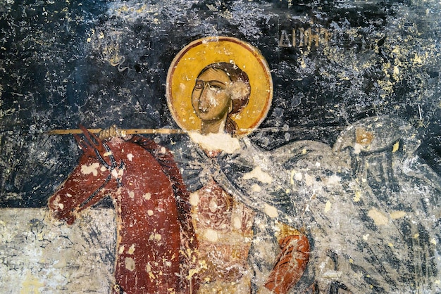 Fresco bizantino dentro de la antigua iglesia en Agora Atenas Grecia